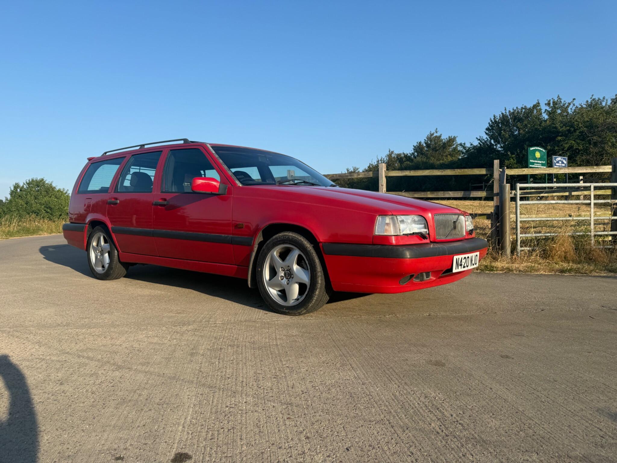 Volvo 850 2.5 20v GLT 5dr — photo 96 of 96